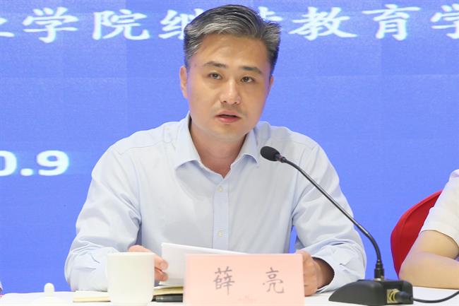 BC9Q5393.jpg BC9Q5393.jpg